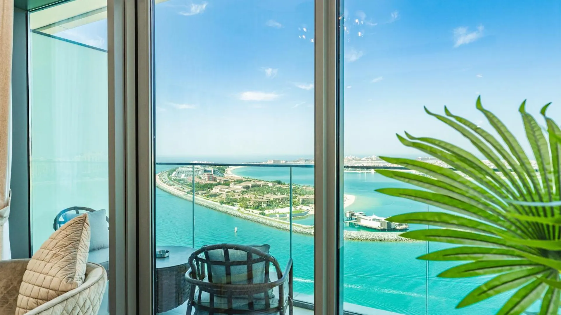 شقة Breathtaking 2 Br- Palm & Sea View دبي